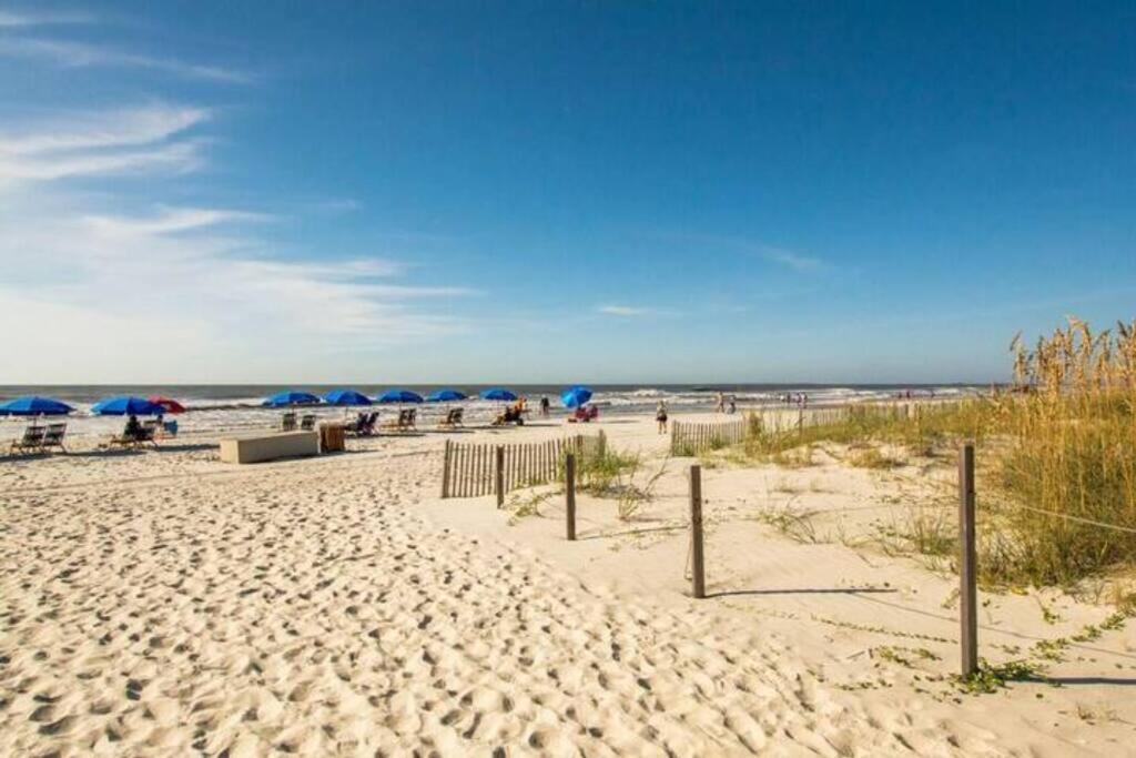 Beachin It!-Oceanview Updated 2024, King Bed Bikes Гілтон-Гед-Айленд Екстер'єр фото